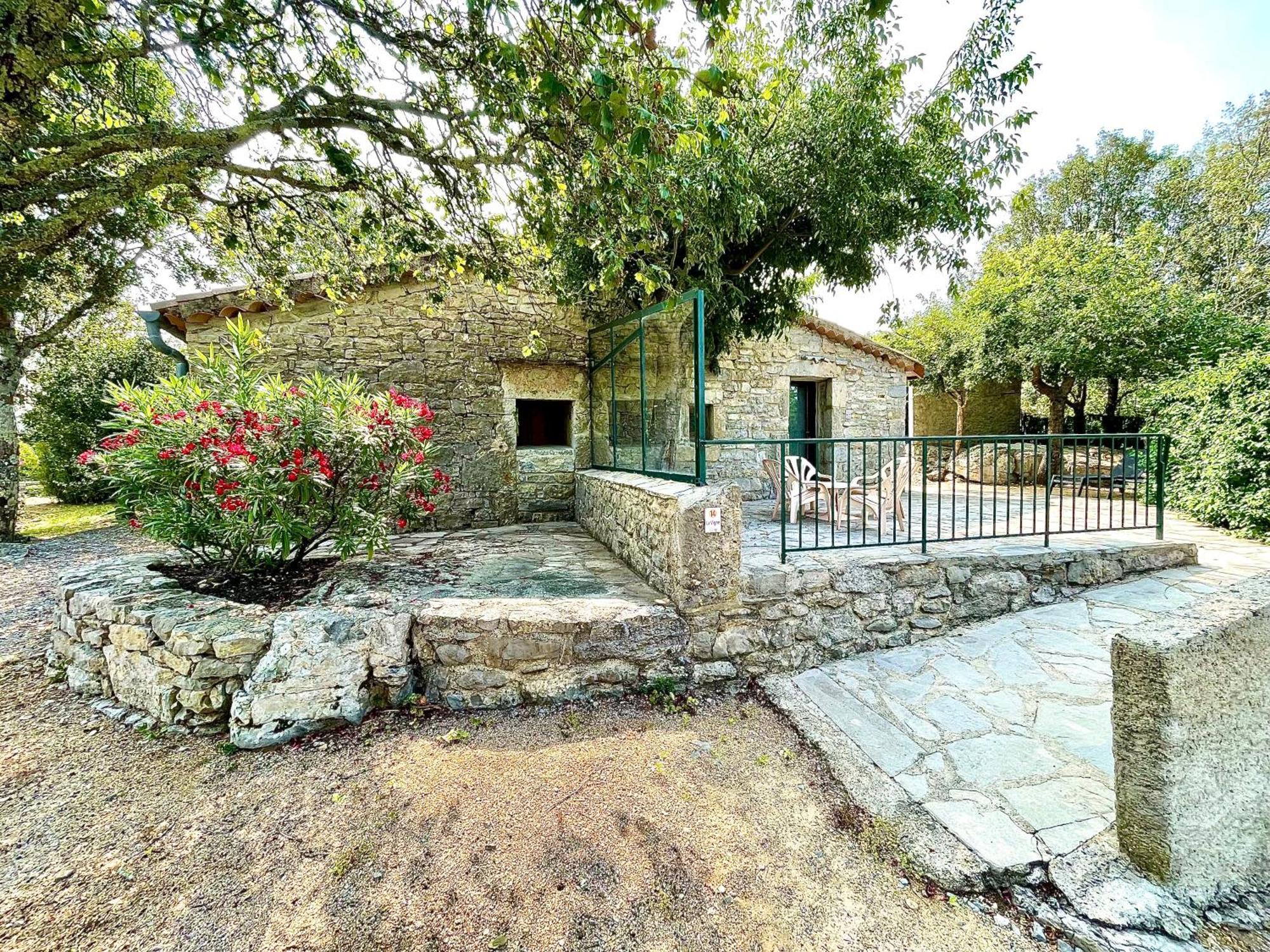 Village De Gites Mas De La Bastide Joyeuse Buitenkant foto